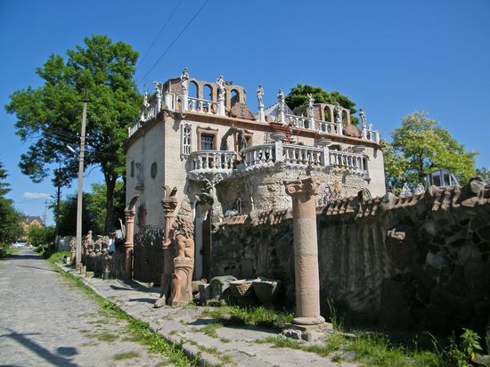 House of the sculptor Golovan