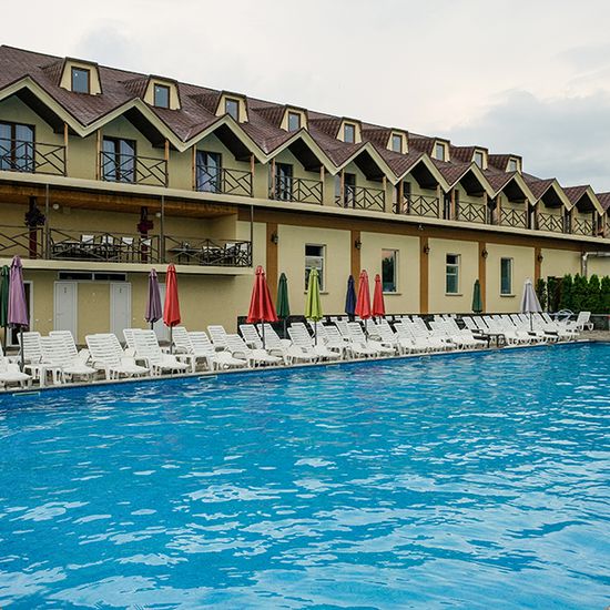 Фото готелю Resort Оздоровчий комплекс «Гайки»
